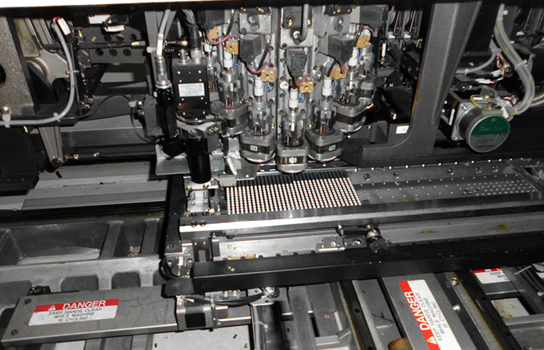 SHENZHEN YUCHIP LIGHTING CO., LTD manufacturer production line