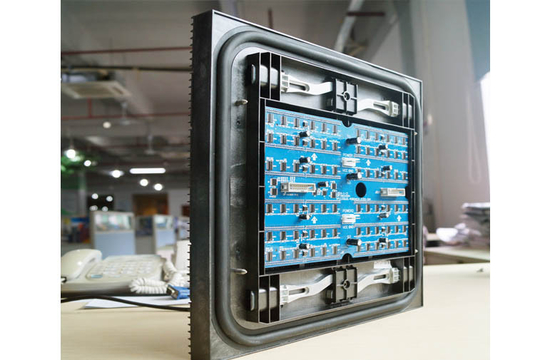 IP65 LED Screen Front Maintenance , P13.3 Outdoor Easy Maintenance LED Displays