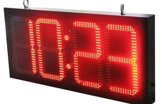 Customized LED Scrolling Message Board Signs For Time and Temperature